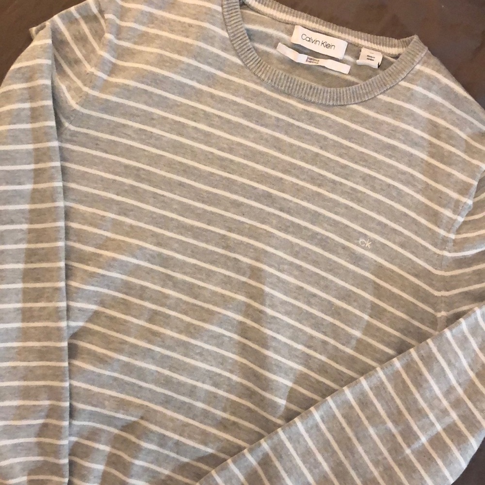 NEW Calvin Klein sweater